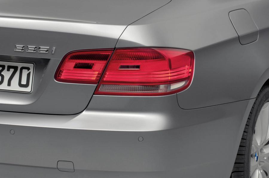  BMW 3-Series Coupe 2007 года  (фото 214 из 219)